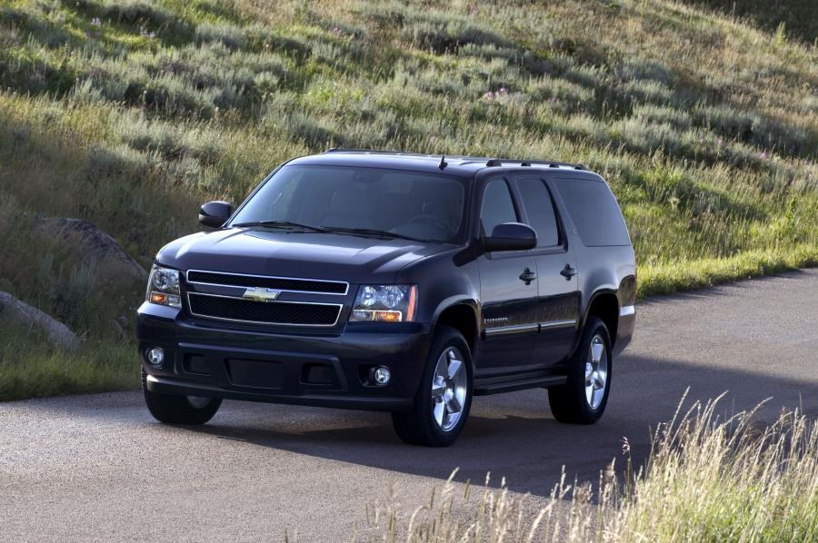 Chevrolet Suburban 2007 года  (фото 27 из 31)